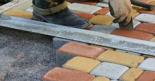 Укладка клинкерной брусчатки в Новотроицке: цена от 837 руб. за м2