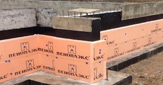 Утепление мелкозаглубленного фундамента в Новотроицке в октябре