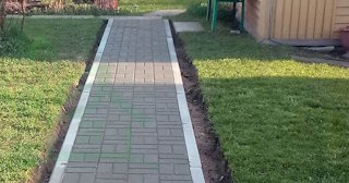 Укладка садовых дорожек в Новотроицке: стоимость от 942 руб. от ТротуарнаяПлитка